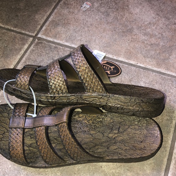 Pali Hawaiian Sandals - Picture 3 of 4